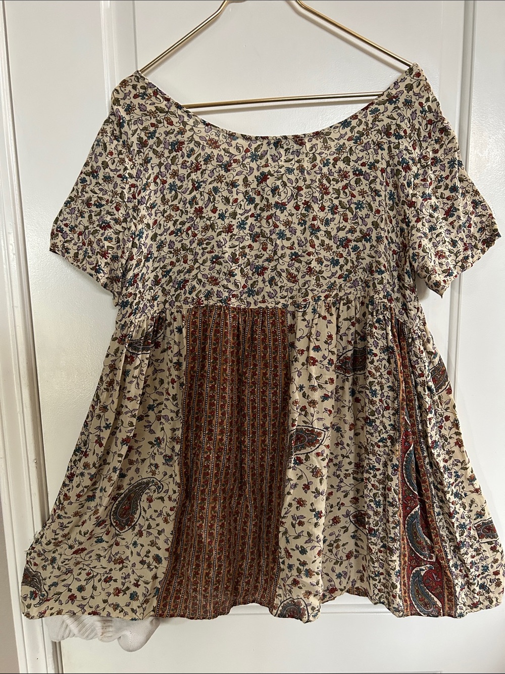 Laundry By Shelli Segal Cream Mixed Floral & Paisley Patchwork Button-down Blous - Picture 7 of 10